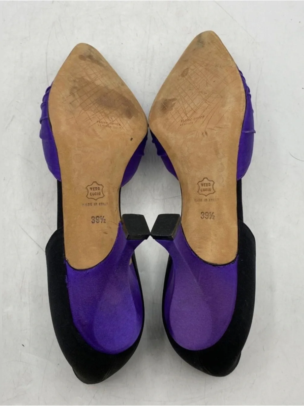 Vintage 1980’s - 1990’s Manolo Blahnik Purple and Black Crystal satin d’orsay - Picture 5 of 8